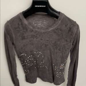 Women’s long sleeve top